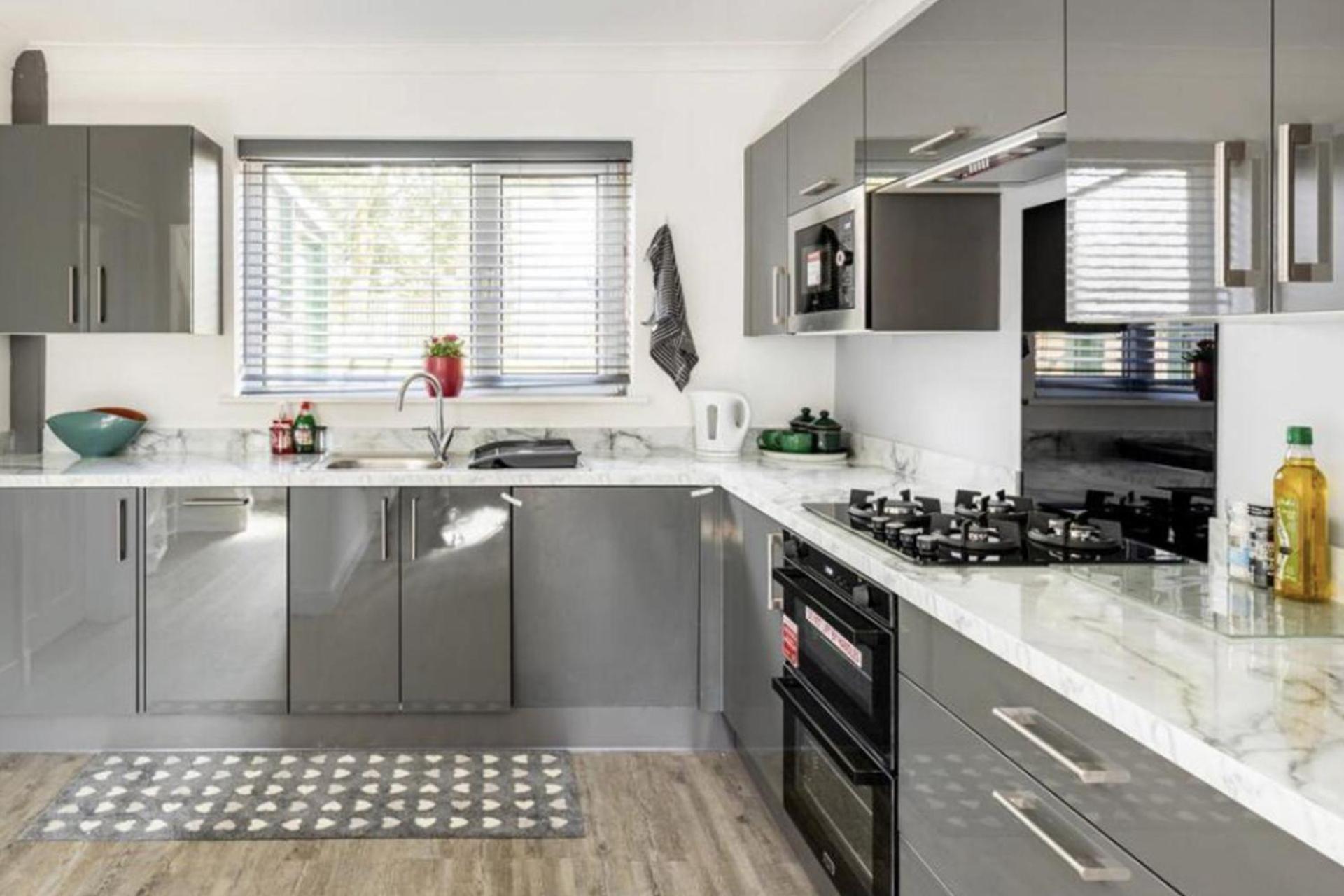 Come & Unwind In Charming 5 Bed House In Blackburn Blackburn  Exterior foto